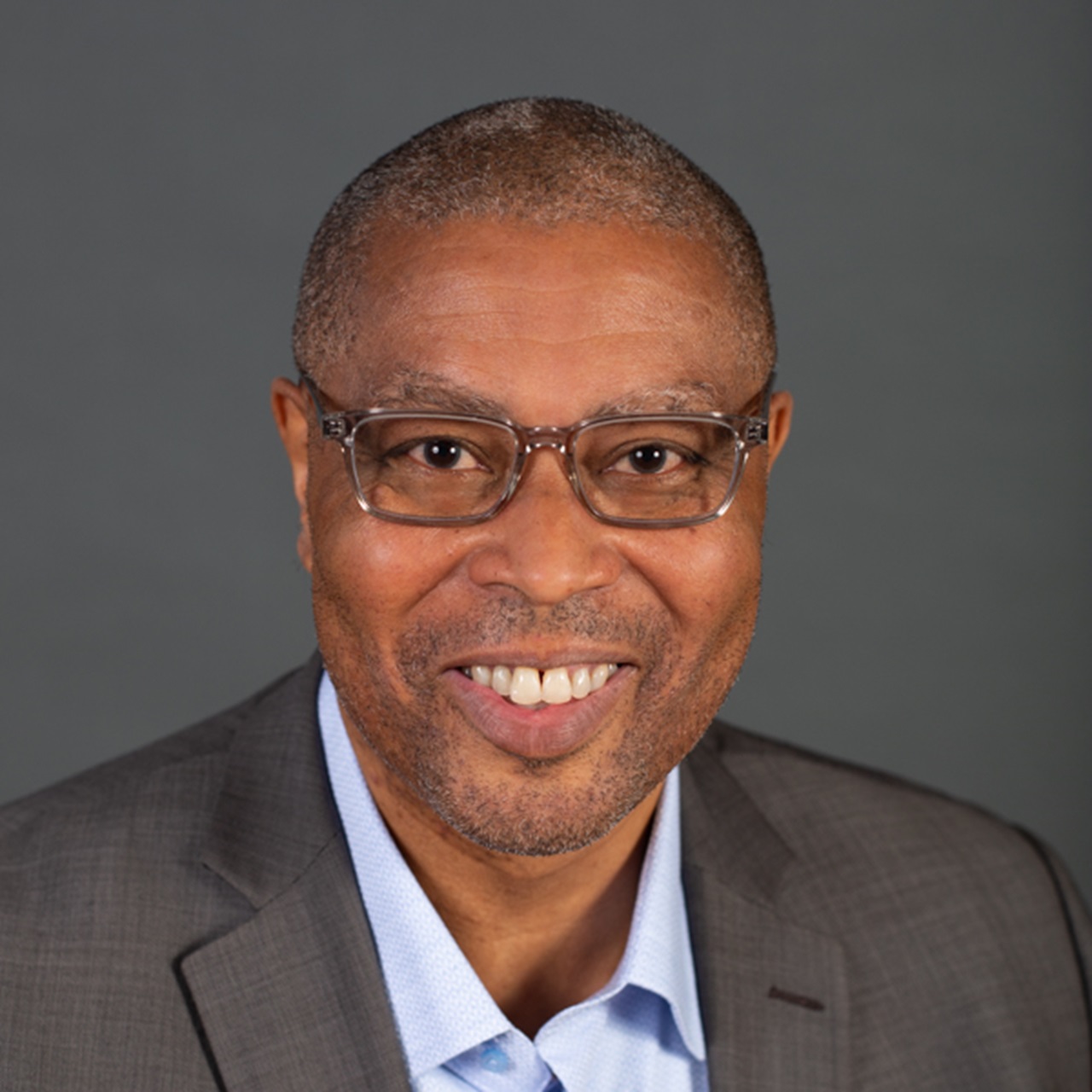 Headshot of Robert Quashie