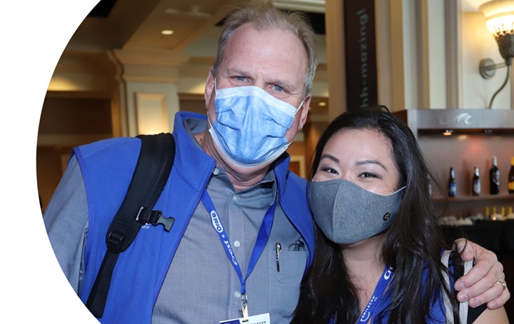 image of SmileCon 2021 attendees