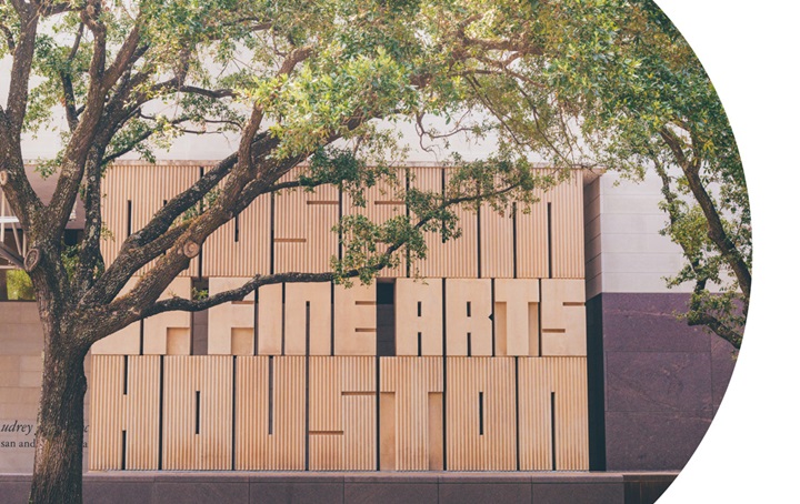 image of Museum of Fine Arts Houston sign