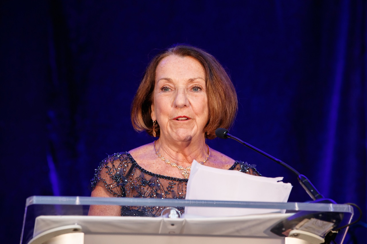 Photo of Dr. O'Loughlin award