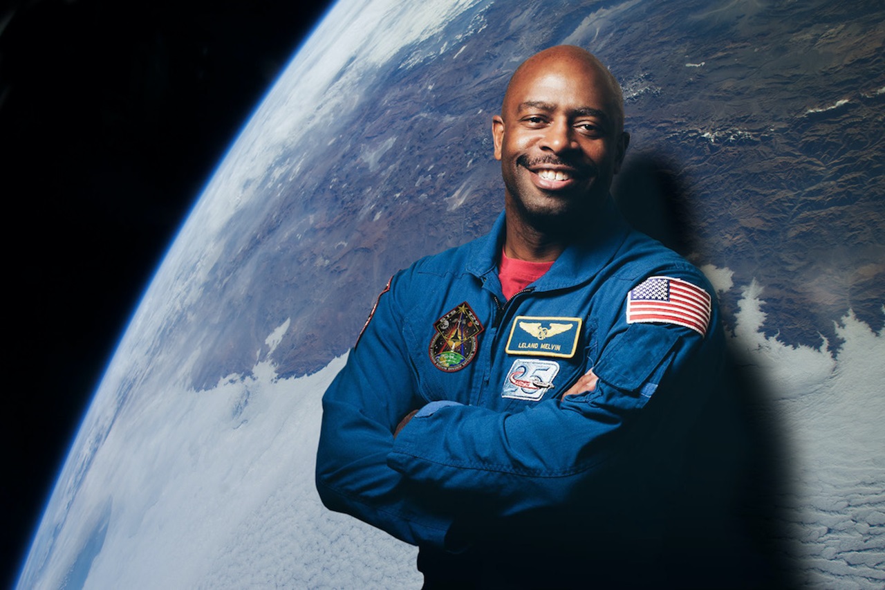 Photo of Leland Melvin
