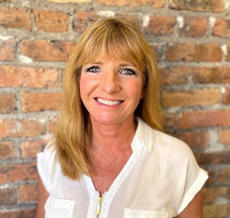 Head shot of Dr. Suzanne Ebert