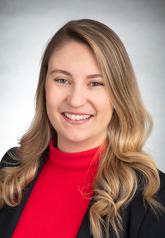 Headshot of Caroline Coradi Tonon, DDS, MSc, PhD