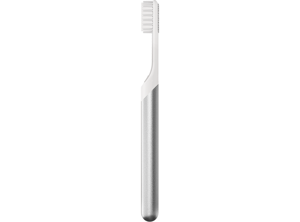 Image 2: quip Electric Toothbrush - Non-Rechargeable