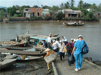 dental team getting on a boat